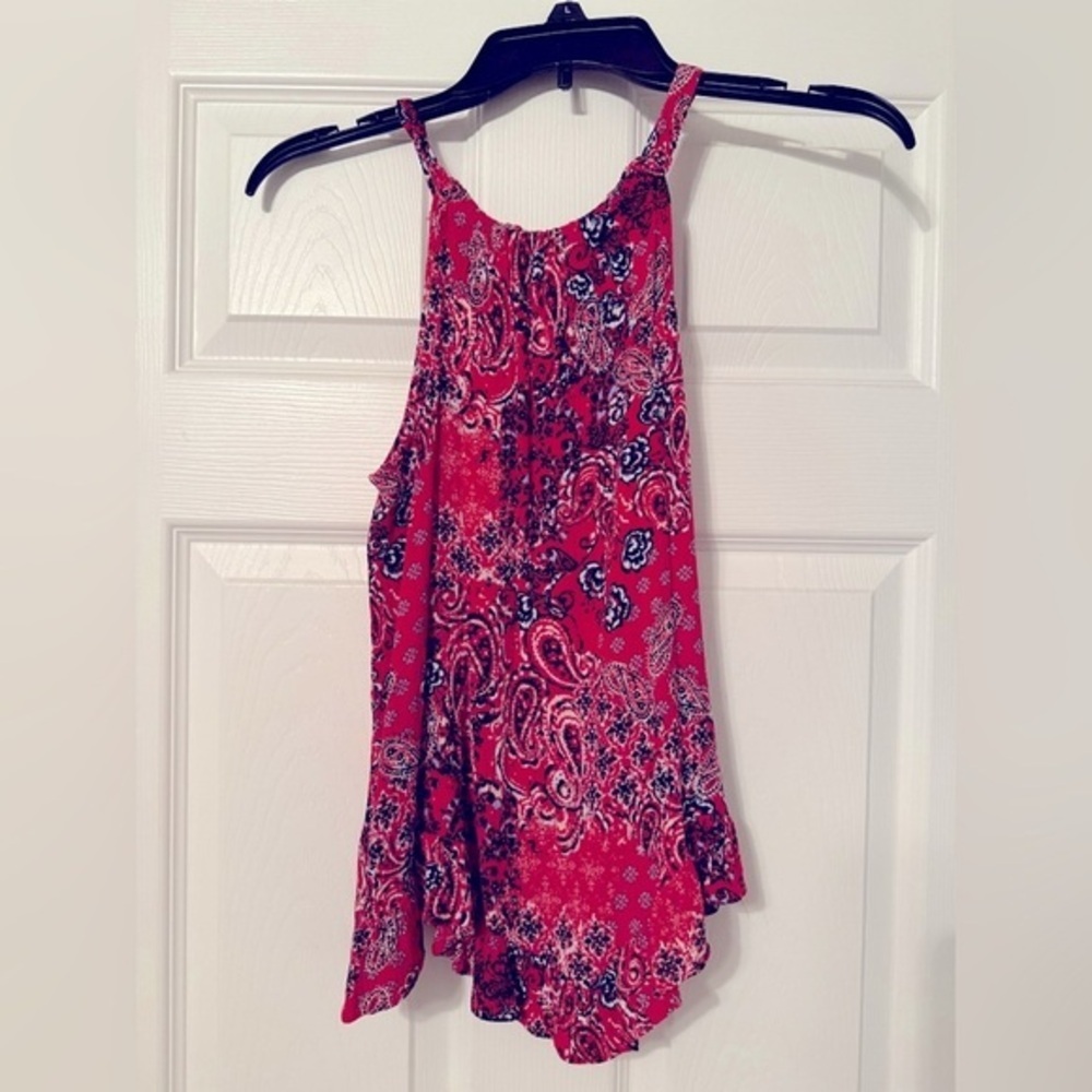 Maurice’s Red Paisley Women's Top